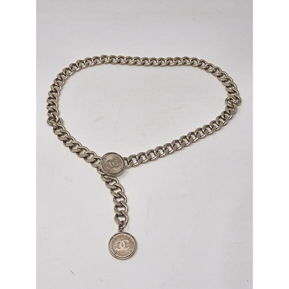 Classy Chanel Gold-tone Interlocking CC Charm Chain link Belt M sz